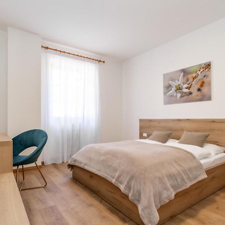 Appartement Ansitz Von Wohlgemuth à Salorno Extérieur photo